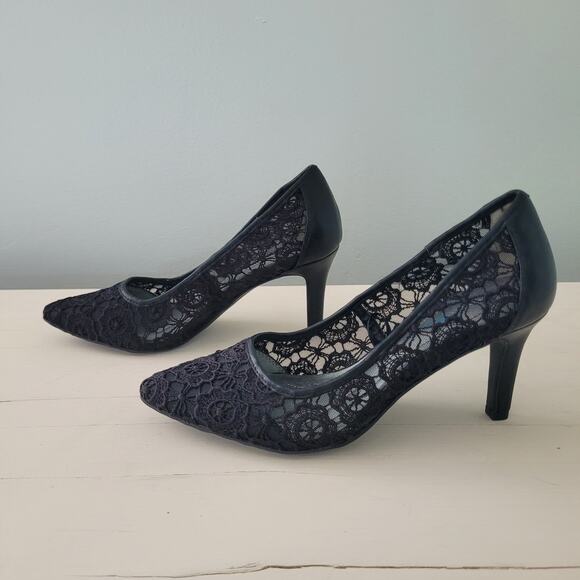 Andrew Geller Women's Black Pump Stiletto Floral Lace Heels Size 6M - Picture 1 of 16